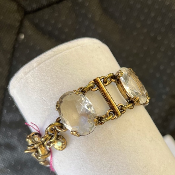 J. Crew vintage style large crystal bracelet. - Picture 6 of 7